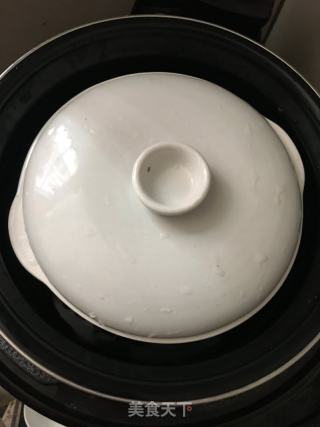 当归红枣枸杞炖鸡汤的做法步骤：5
