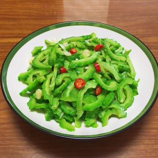 清炒苦瓜